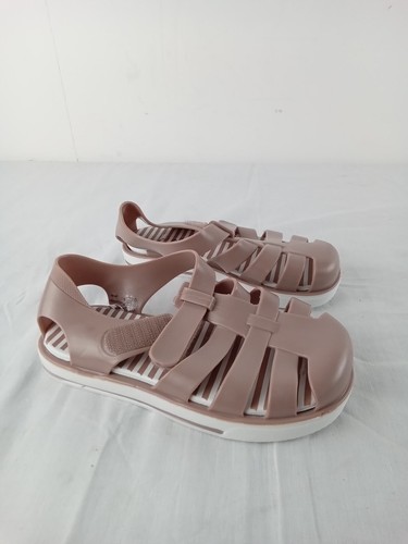 Kid sandals size 9 - m&s,