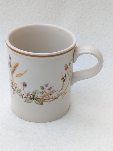 Michael harvest mug marks - st,