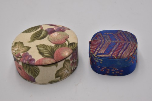 Vintage lidded trinket - 2x,