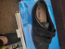 Ladies Black Free Step Shoe