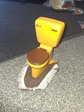Pedigree Sindy  toilet with