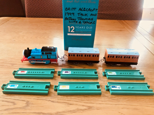 Tomy talk action - talk,