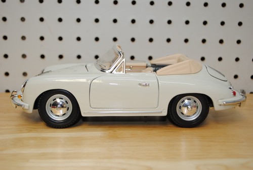 Bburago 1961 porsche - 1/18,