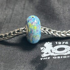 Trollbeads event limited rare blue trollstone bead with silver core 