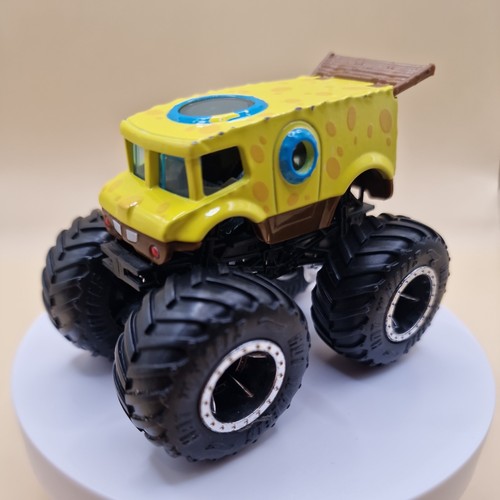 Hot wheels 2024 monster trucks - wheels,
