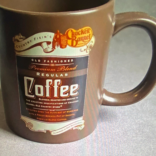 Cracker barrel brown ceramic - cracker,