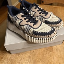 Claudia Ghizzani Sneaker Size