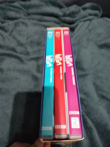 Bottom the complete - complete, series