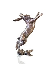 Small Hare Boxing Bronze