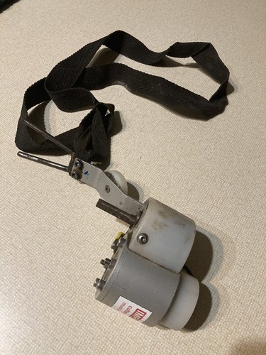 Cow tail trimmer dairy - cow,