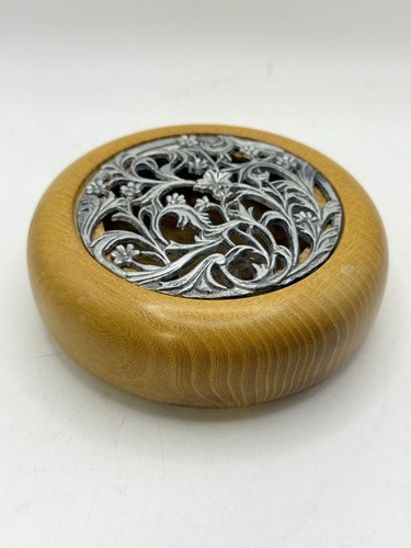 Vintage hand turned - hand,