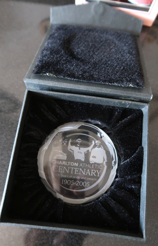 Charlton athletic paperweight - athletic,