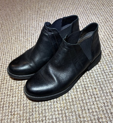 Clarks black chelsea demi - chelsea, beat