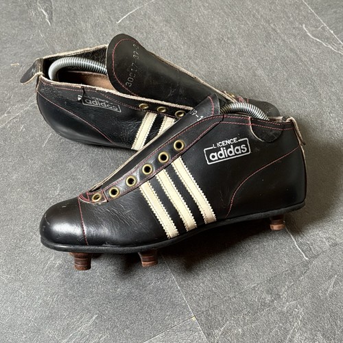 Vintage 1950s adidas license - vintage,