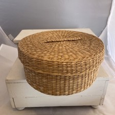 Round handwoven seagrass - handwoven,
