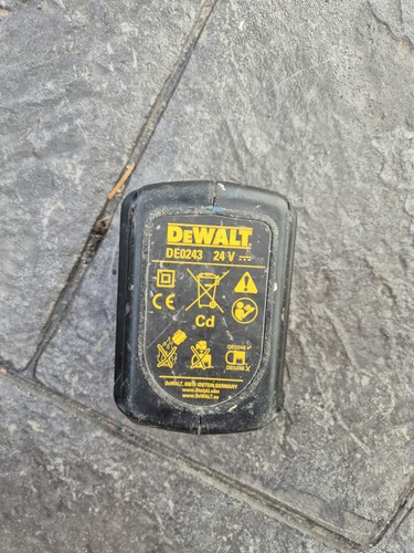 Dewalt de0243 battery - de0243,