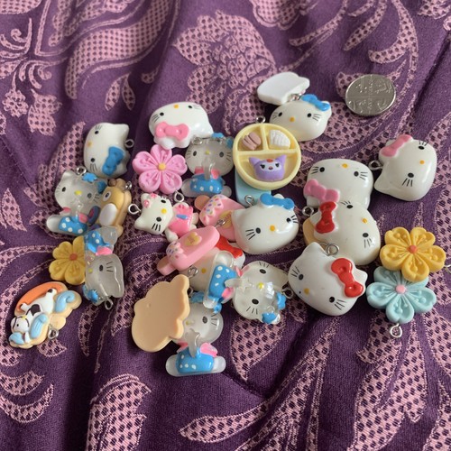Joblot acrylic pendants - joblot, pendants/