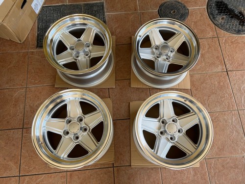 For r107 w126 w124 r129 - for,
