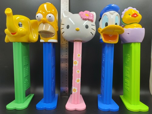 Giant pez dispenser lot - 6,