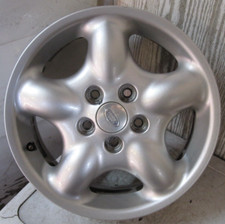land rover freelander 16" 5 spoke alloy wheel 6jx16 h2 et46 rrc002960xxx