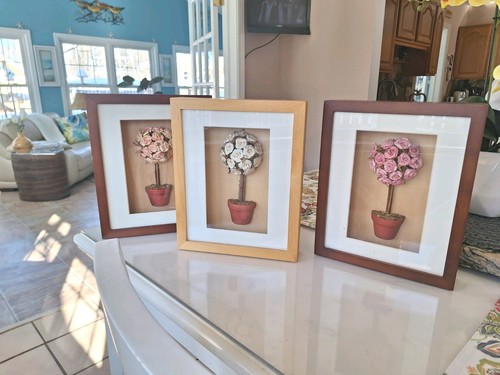 Shadow box flowers - flowers, topiary
