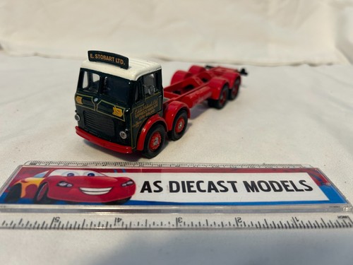 Corgi modern truck - corgi,