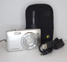 NIKON Coolpix S3500, Silver