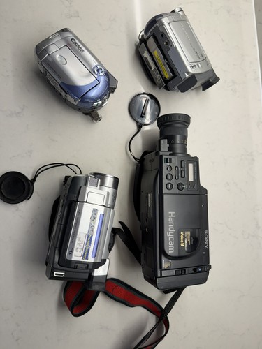 Sony canon jvc handycam video8 - canon,