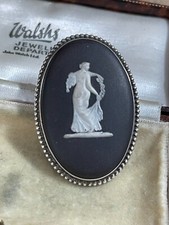 Vintage Wedgwood Black Jasperware Brooch Sterling Silver 925 Pin Neoclassical