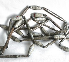 ARTIST'S JEWELLERY SILVER / METALLIC PAPER NECKLACE