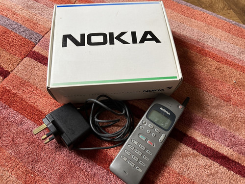 Vintage nokia 2010 mobile - 2010,