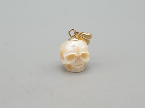 9ct yellow gold pearl - yellow,