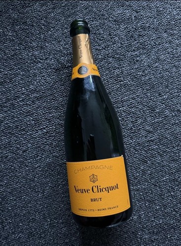 Empty veuve clicquot - veuve,