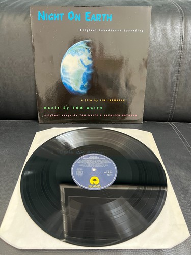 Tom waits night on - night, earth