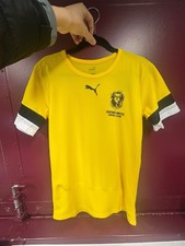 Yellow Hastings United