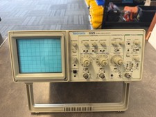 Tektronix 2225 50MHz Analog