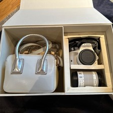 Canon EOS 100D Limited Edition