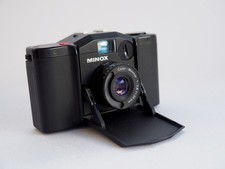 Minox 35 EL, with F2.8 35mm