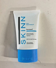 SKINN Non-Negotiables Hand