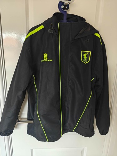 Mansfield town surridge - town,