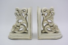 Medallions Bookends Decorative