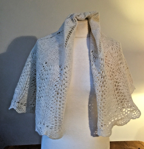Hand knit authentic - round, 100%