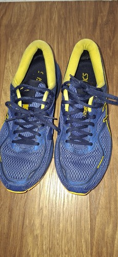 Asics trainers size 5 - trainers, 40.5