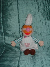 DISNEY  THE MUPPETS SMALL 10" SWEDISH CHEF MUPPET BEANIE PLUSH TOY SABABA TOYS B