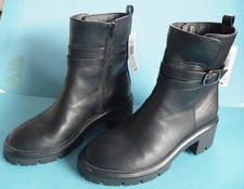 M&S Marks & Spencer Vegan