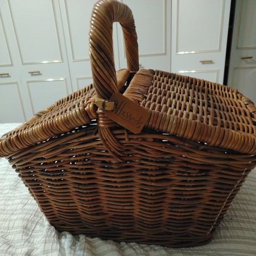 Harrods picnic wicker basket - harrods,