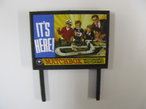 Matchbox motorised motorway - motorway,