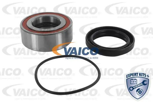 Wheel bearing rear axle - wheel,