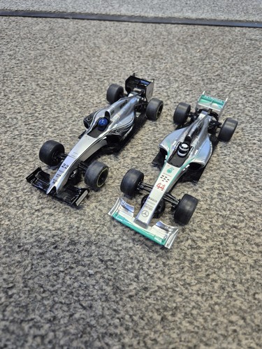 Scalextric car petronas - f1,