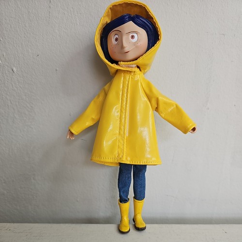 Neca coraline fashion doll - coraline,